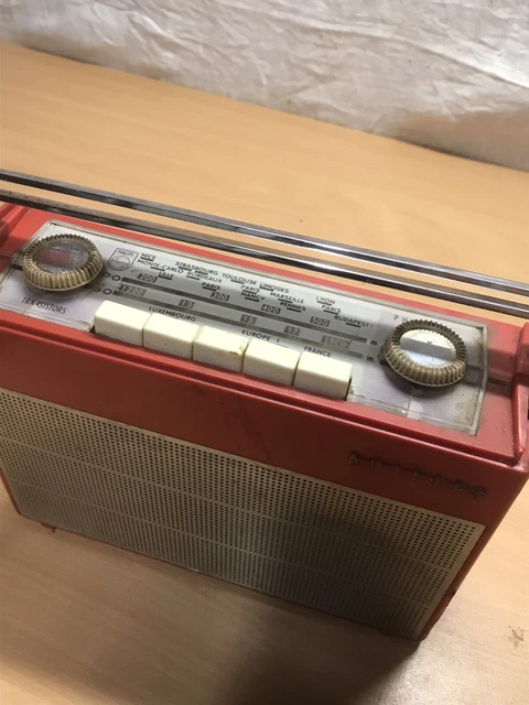 ancien poste transistor PHILIPS 6