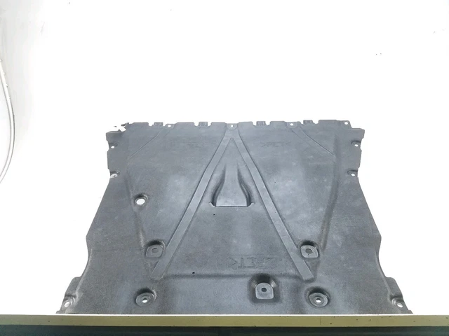 Protection / Cache /Carenage sous moteur RENAULT CLIO 5 44333745