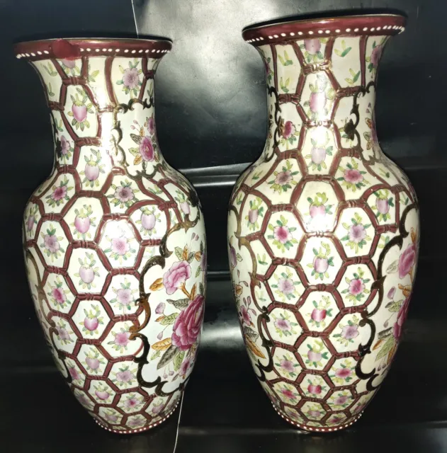 Antique Chinese Dynasty Qing Qianlong  porcelain Pair vases