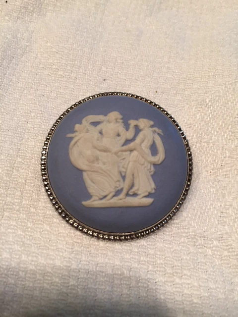 vtg 70s Blue Jasper Ware Wedgwood Cameo Pin  1 1/2" round sterling rim