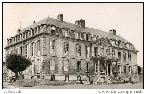 95 VIARMES - la mairie