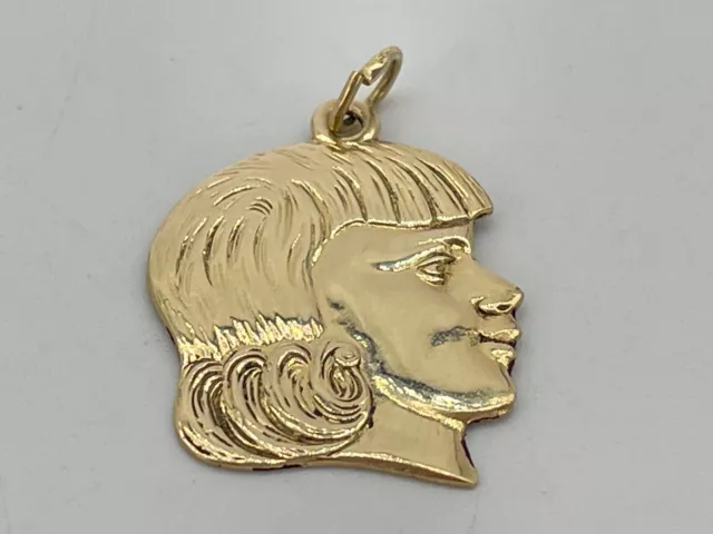 14ct Yellow Gold Virgo Zodiac Pendant.  Goldmine Jewellers.