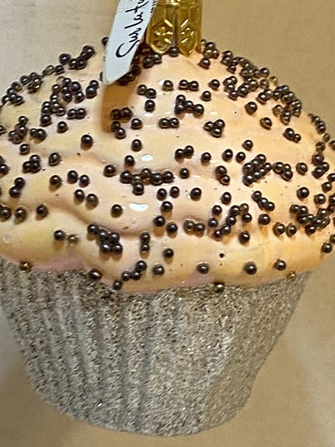 Christmas Tree Ornament Looking Like A Beautiful Holiday Cupcake…