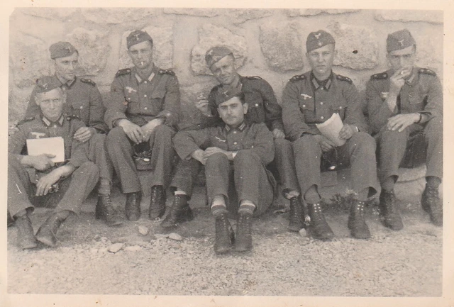 PHOTO ALLEMANDE WW2 soldats allemands véhicule 100% originale EUR 1,50