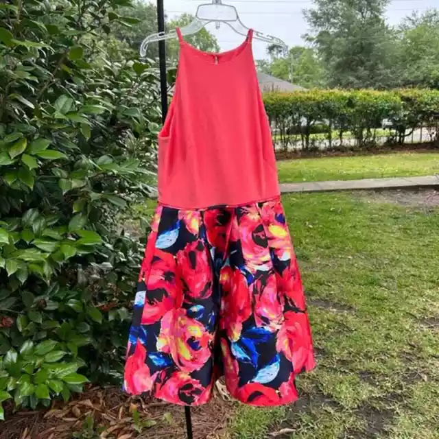 ADRIANNA PAPPELL 6 dress size coral floral pleated Makedo fit & flare medium
