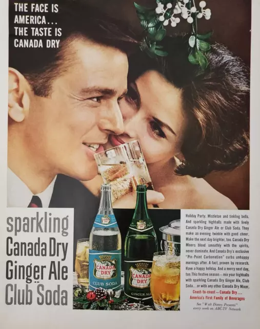 1960 Canada Dry Ginger Ale Club Soda Holiday Party Mistletoe Vtg Print Ad