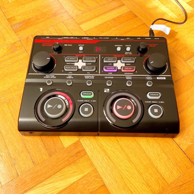Boss RC-202 Loop Station with original box, documents and power supply! Mint! 6