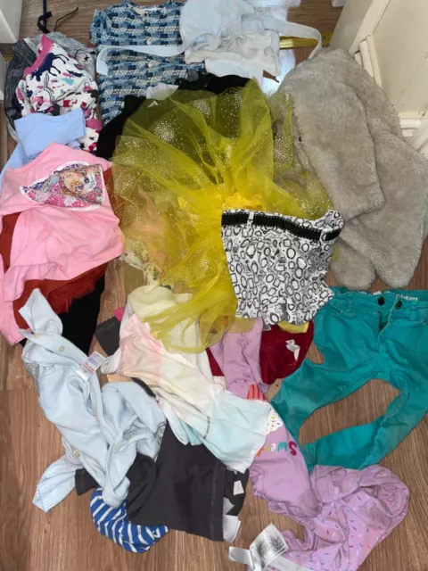 Job Lot/Bundle Of 15 Baby Girl 18-24 Months Clothes (T-Shirts/Shorts Etc)(Ex)