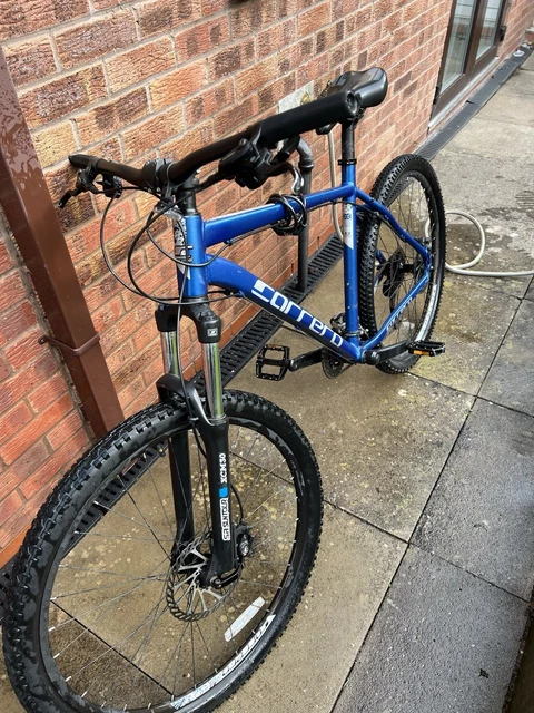 CARRERA VALOUR DISC Mountain Bike Men 16 Gears, Blue frame