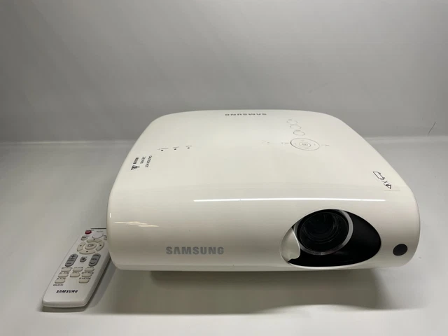 Samsung Projector SP - L300 DLP projector 131 Lamp Hours