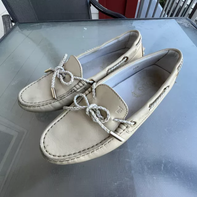 TOD'S LOAFERS MOCCASINS Driving Shoes Womens Size EUR 35.5 US 5 Beige ...