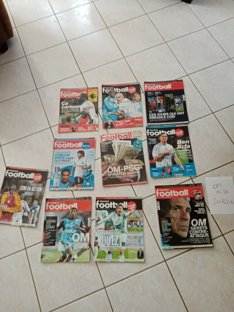 Lot De 13 Magazines France Football - Spécial OM 2001-2003