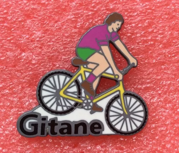 T21 Pins CYCLES GITANE Vélo Randonnée VTT vintage cycling lapel pin