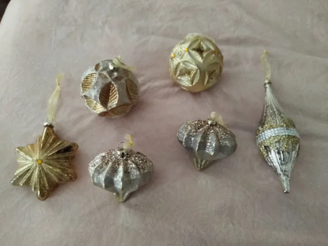 Balsam Hill Silver and Gold CHRISTMAS TREE ORNAMENTS  Set of 6 - Glass