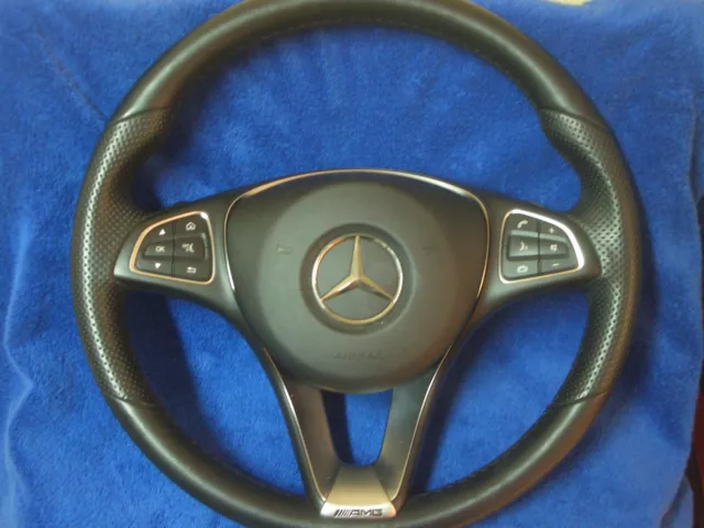 Mercedes Benz Lenkrad  W222 W213 W205 X253 ,... Leder, Lenkradheizung, AMG Logo