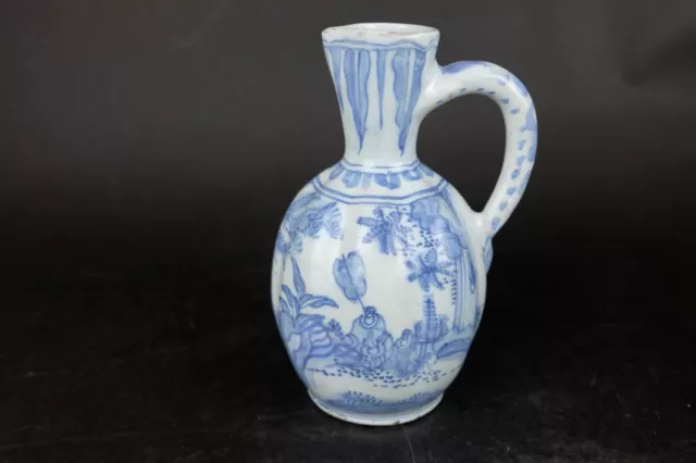 European Delft blue ewer with chinoiserie decor, 17th / 18th century