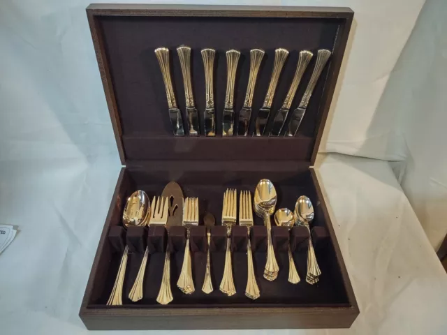 Supreme Cutlery Gold-plated Flatware Service For 8 gold silverware set korea