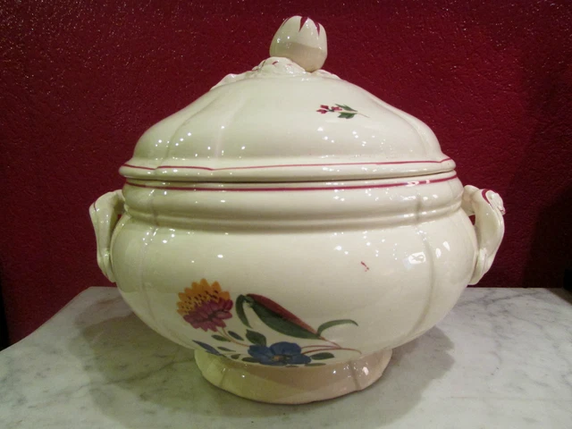 SARREGUEMINES ANCIENNE ASSIETTE OU GRANDE SOUCOUPE EN FAIENCE