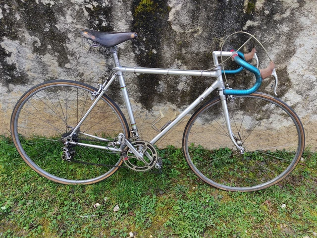 Vélo de course/route GINET quasiment neuf Taille S Prêt à rouler - Vélos