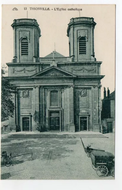 THIONVILLE - Moselle - CPA 57 - l' église