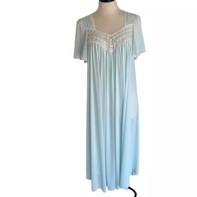 Vintage Womens Nightgown Size Medium Green Antron Nylon Flutter Sleeves Lace USA