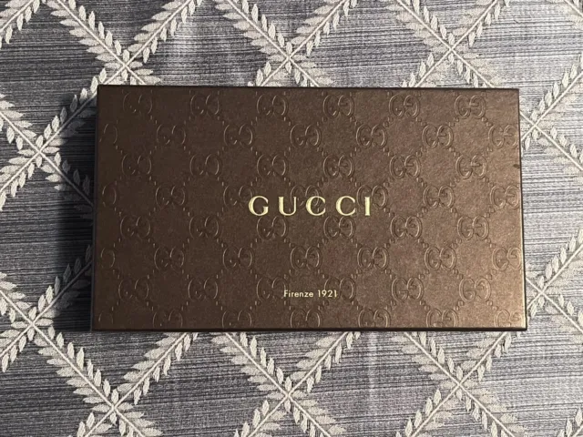 GUCCI WALLET BOX WITH TISSUE BROWN/BRONZE COLOR MADE IN ITALY 9 x 5 INCHES