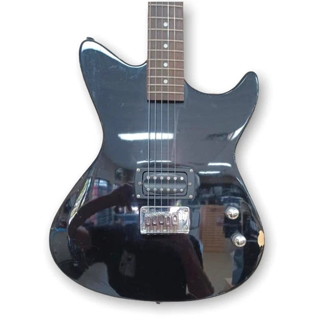 First Act Me431 6 String Electric Guitar *Missing Parts* (Pkt015827) First Act Me431 6 String Electric Guitar *Missing Parts* (Pkt015827)
