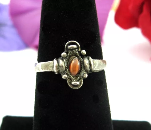 Vintage RING Imitation Tiger's Eye BROWN STONE With STRIPE Silvertone  Size 6.5