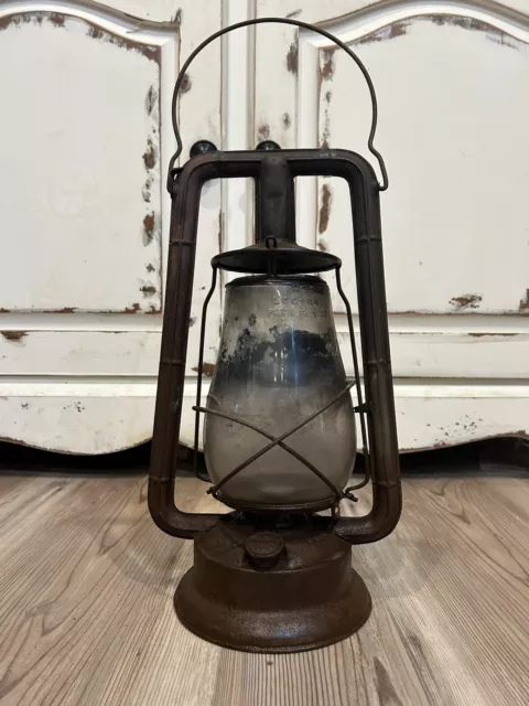Vintage Dietz Monarch Lantern.