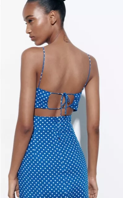 Zara robe courte à pois 2025