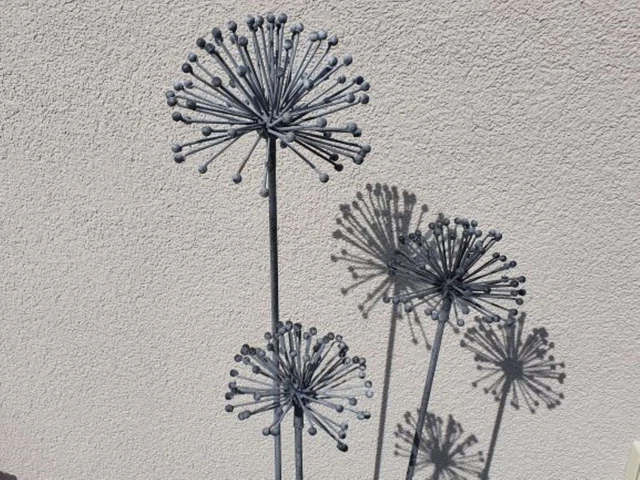 BLÜTE AUF STAB Pusteblume Gartenstecker Stecker Garten Deko Blume 2