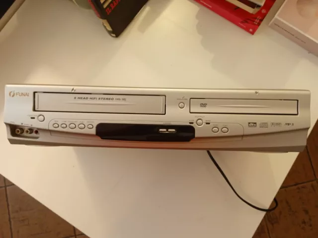 Funai 5600 lettore combo VHS DVD per parti di ricambio