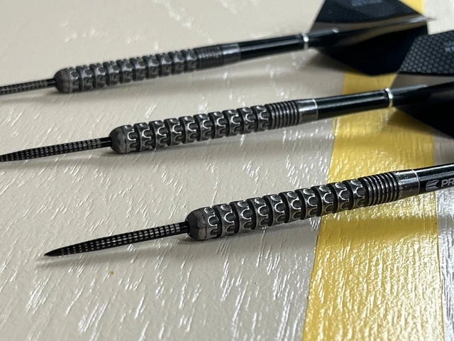 TARGET ADRIAN LEWIS Pixel Tungsten Darts 23g Rare £187.90