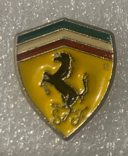 Pin's Ferrari – Logo émaillé, Insigne Voiture F1, Vintage, Occasion