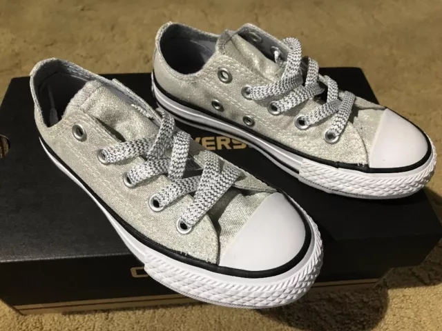 Junior converse grey top