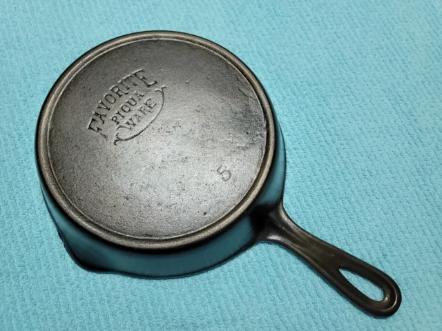 Cast Iron Cookware Favorite Piqua Ware No 9 Skillet #15 –  TheDepot.LakeviewOhio