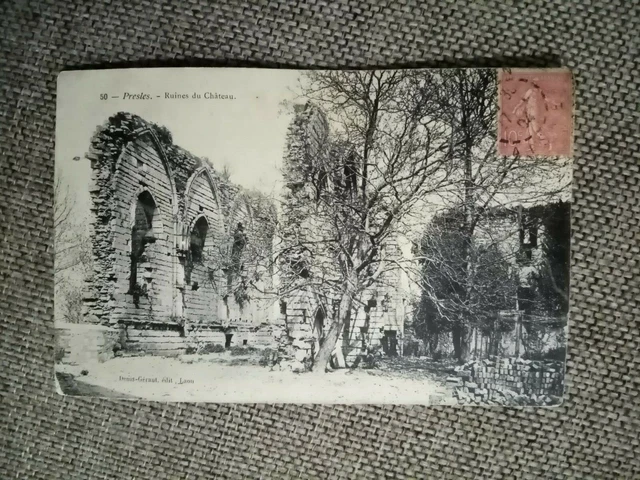 Cpa Prèsles Ruines Du Château