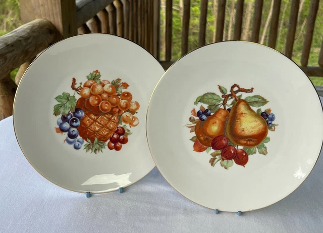 Vintage Bareuther Waldsassen Bavaria Germany Fruit Gold Trim Plates - Set of 2