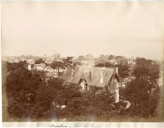 France, Arcachon, Vue du Bassin Vintage albumen print.  Tirage albuminé  22x