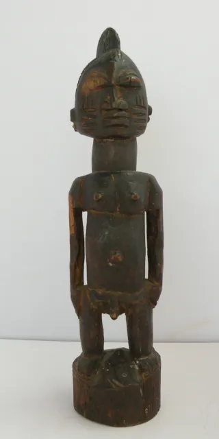 Old tribe used tribal ceremonial carving, statue, sculpture, African, Africa