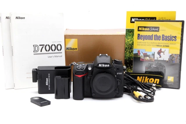 Near Mint Nikon D7000 DSLR Camera Body with Manual & Box (1926 Shots) #37827