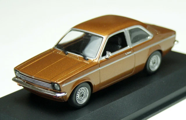 Opel Kadett C Caravan 1973-1977 , Minichamps , 1:43 (Neu (gemäss