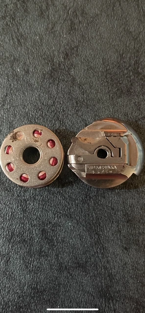 Simanco 45750 Bobbin case And Bobbin Simanco 45750 Bobbin case And Bobbin