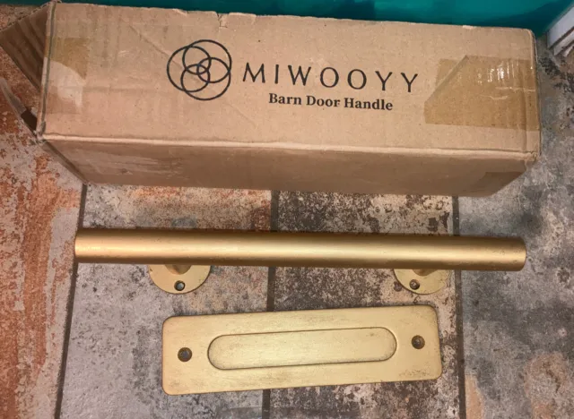 MIWOOYY Retro Gold Rustic Barn Door Handle W/Hook Lock Latch Set, 12” - NEW