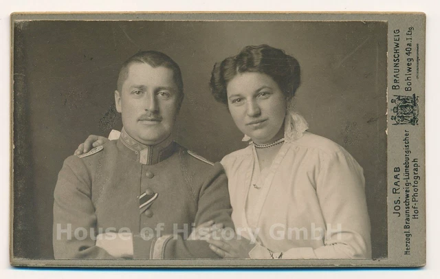 115026, Portraitfoto CDV, Offizier, Husaren Regiment 17, HR 17, EK-Band Uniform