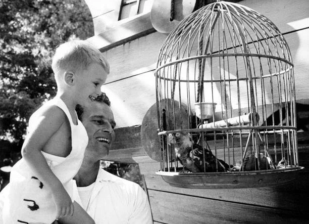 ACTOR CHARLTON HESTON and his son Fraser Clarke Heston 1959 Old Photo