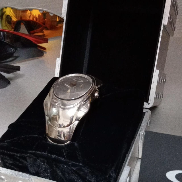 Oakley timebomb watch on sale