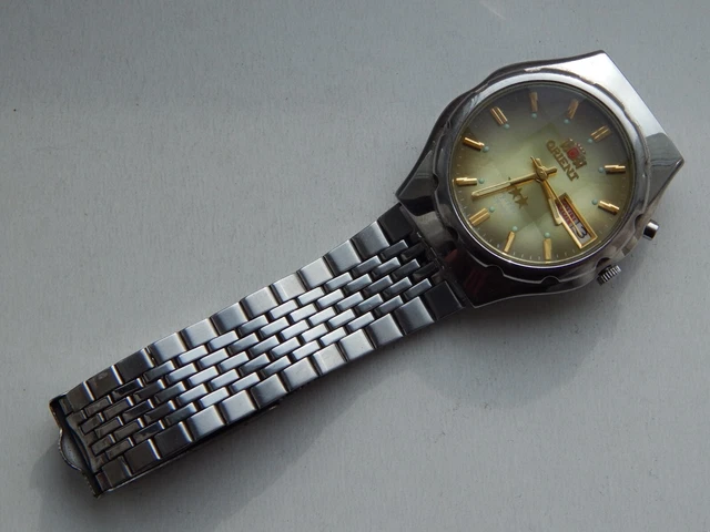 Vintage Original Japan Watch ORIENT 3 STAR Automatic / Cut glass