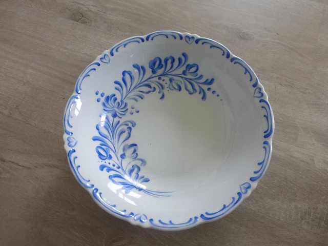 Ancien Plat Saladier Arcopal Modèle Fleurs Bleues