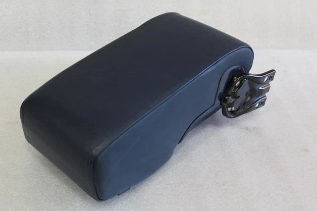 1986 1987 1988 1989 Mercedes 420Sel Rear Seat Console Arm Rest Blue